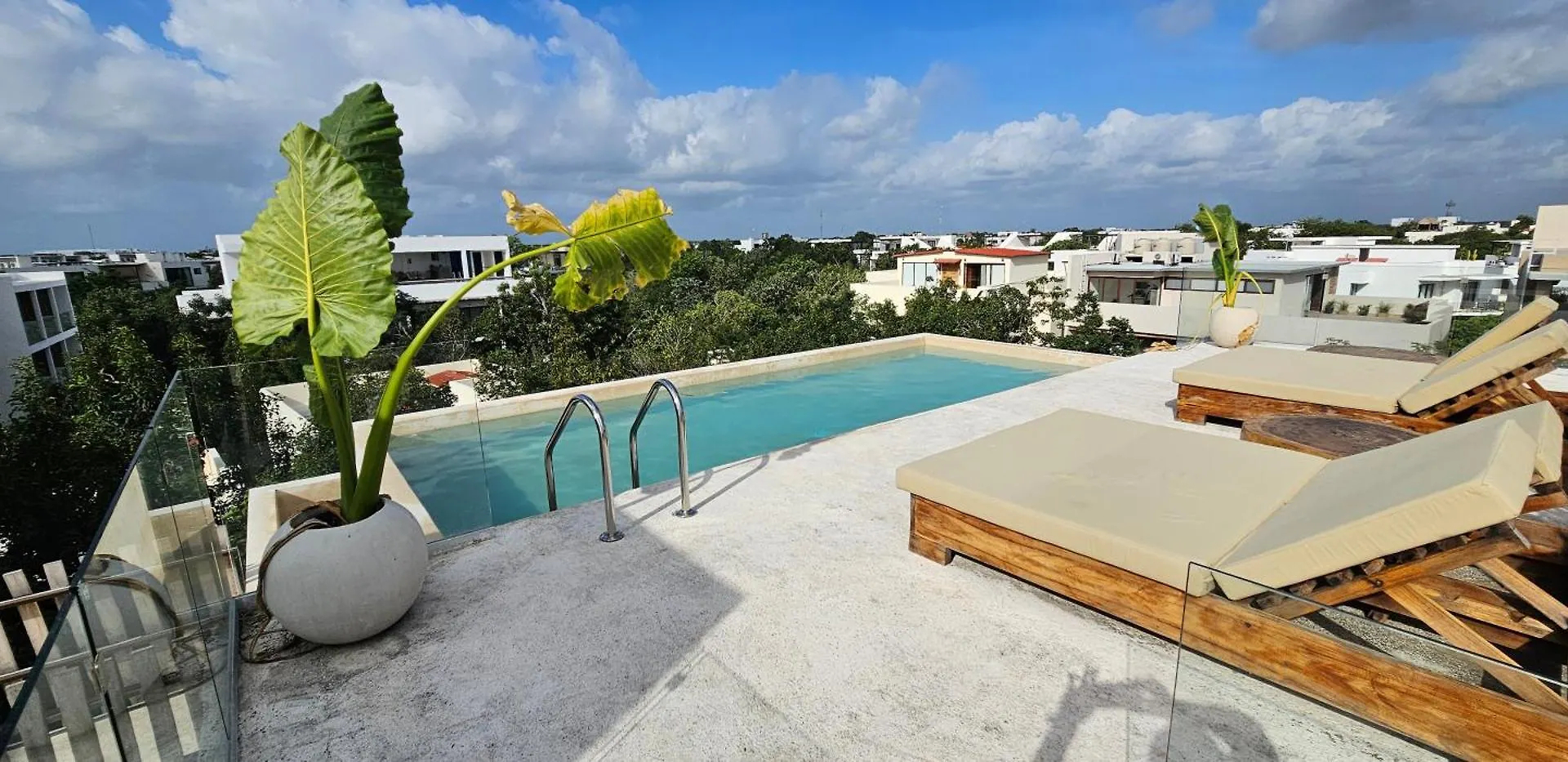 1 Bedroom Apartment In La Veleta With Private Pool And Garden トゥルム 0*,  メキシコ